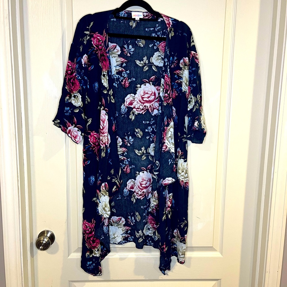Lightweight Floral Long Kimono - Picture 2 of 6